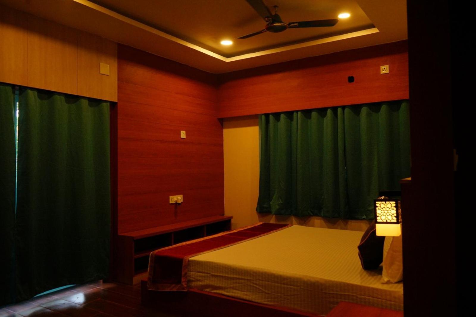 Subarnarekha Inn Jhargram Eksteriør billede